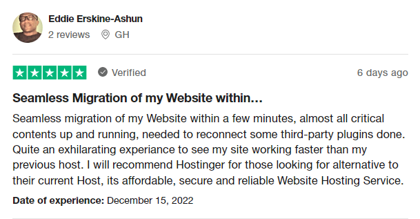 Revisión de Trustpilot por Eddie Erskine-Ashun sobre su experiencia positiva de migración en Hostinger