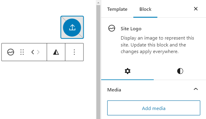 El panel de configuración del bloque del sitio web, mostrando la sección de medios para añadir una imagen