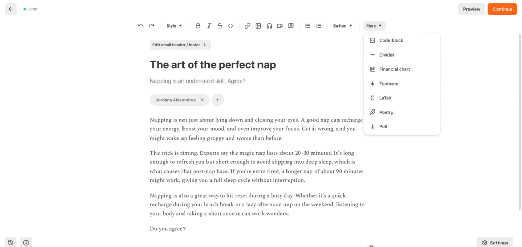 Editor de texto do Substack com ferramentas simples para escrever e formatar newsletters.