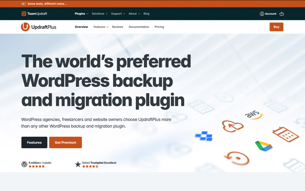 P&aacute;gina do plugin UpdraftPlus de backup e migra&ccedil;&atilde;o do WordPress exibindo avalia&ccedil;&otilde;es de usu&aacute;rios e contagem de instala&ccedil;&otilde;es