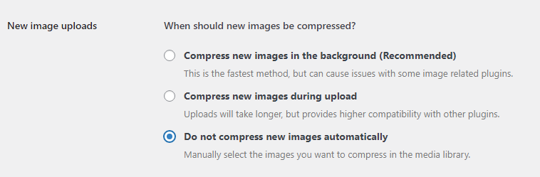 Configurações de envio de imagens com três opções de método de compressão em uma ferramenta de gerenciamento de biblioteca de mídia, com a opção marcada “não compactar novas imagens automaticamente”