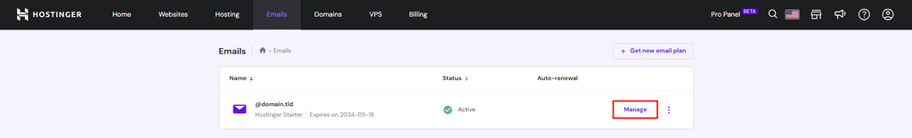 Eine Liste der E-Mail-Domains in Hostinger hPanel, wobei die Schaltfläche zu ihrer Verwaltung hervorgehoben ist