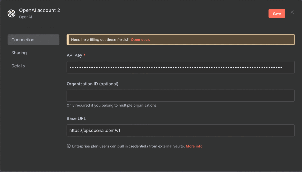 La p&aacute;gina de configuraci&oacute;n de credenciales del nodo de OpenAI en n8n