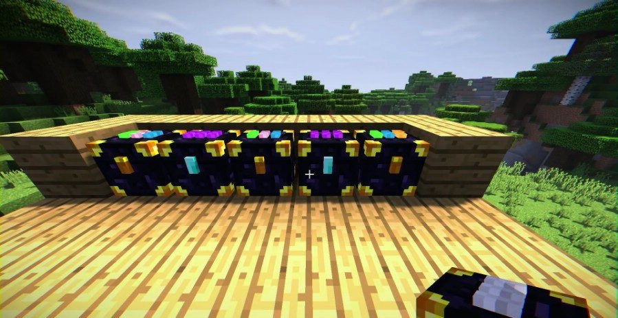 Capture d'écran Minecraft montrant les coffres Ender Storage disponibles avec le mod.