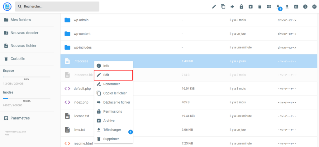 Gestionnaire de fichiers avec le fichier .htaccess sélectionné