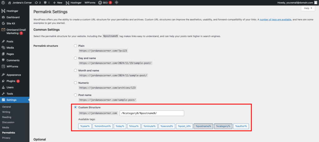 Menu des permaliens de WordPress, mettant en &eacute;vidence l&rsquo;option permettant de cr&eacute;er un permalien personnalis&eacute;
