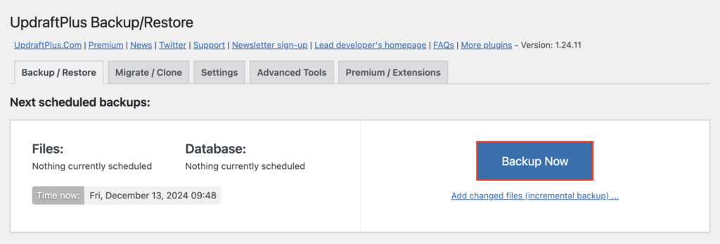 updraftplus di dashboard wordpress dengan tombol backup now yang dipilih