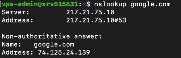 Il comando nslookup risolve un nome di dominio in un indirizzo IP
