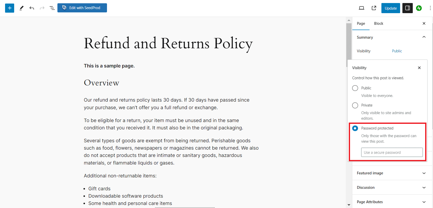 L'opzione della visibilità Protetta da password nell'editor a blocchi di WordPress evidenziata.