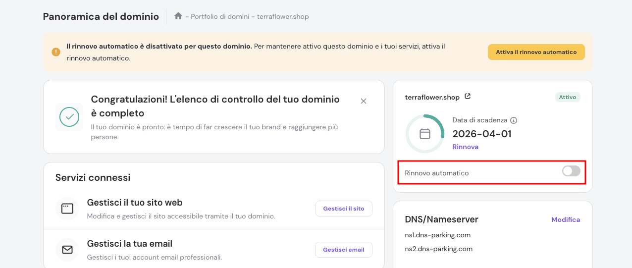 Pagina della panoramica del dominio di Hostinger, in cui è evidenziato il pulsante di rinnovo automatico