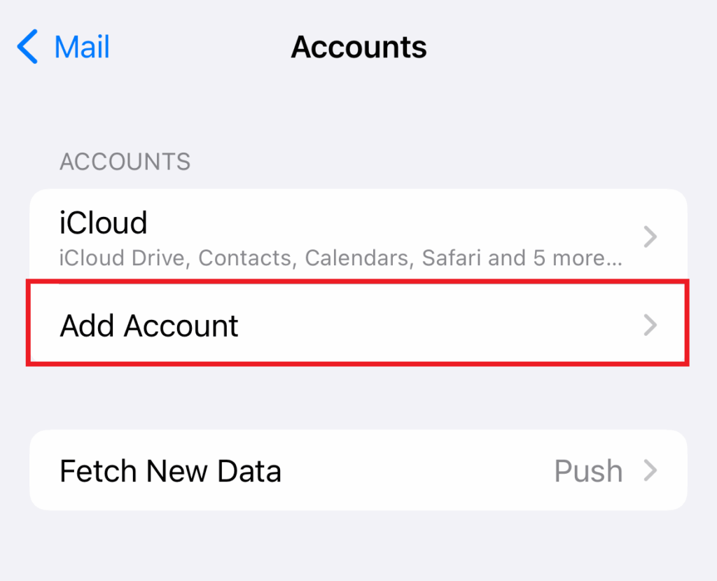 iPhoneメールアカウント画面でアカウント追加オプションの選択