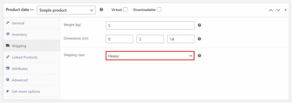Strona szczegółów produktu WooCommerce, z zaznaczonym menu rozwijanym służącym do przypisania klasy wysyłki