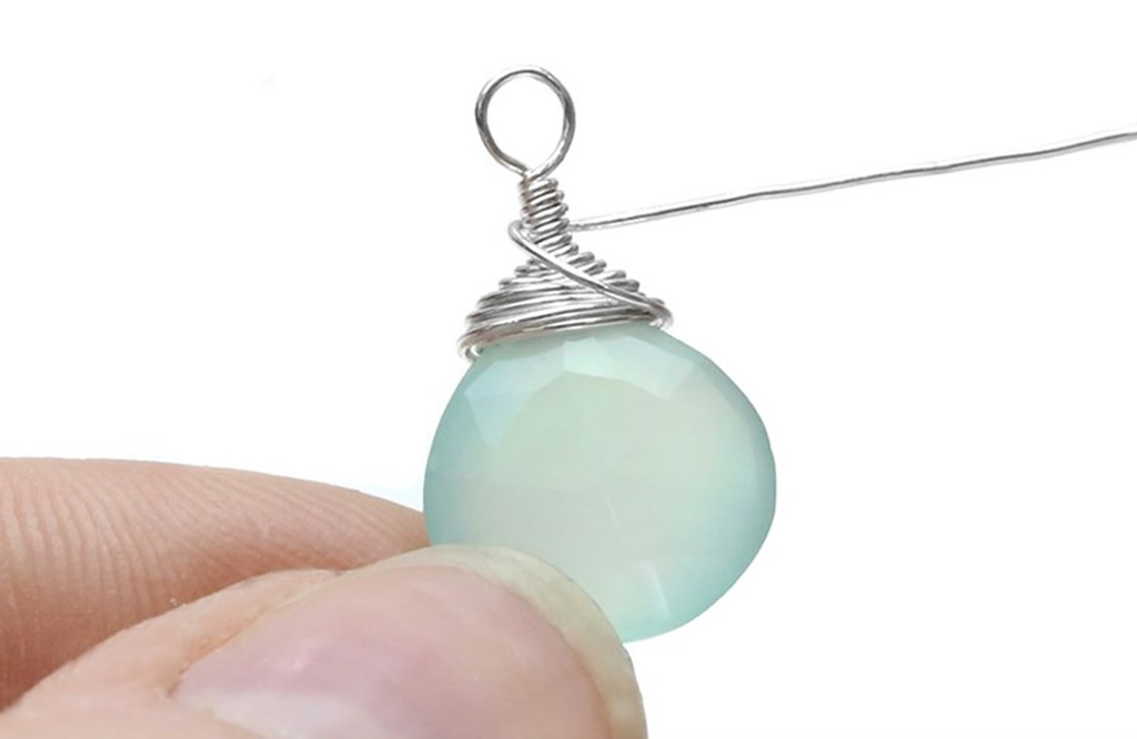 Picture of a wire jewelry.