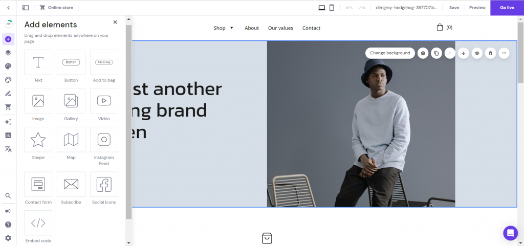 Hostinger Website Builder 的用户界面,显示网站模板和添加元素部分